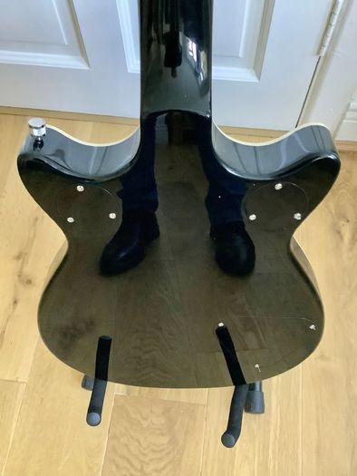 Lefthanded Gretsch Electromatic G5232