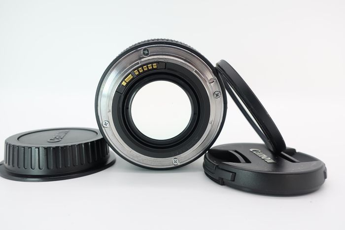 Canon Ef 50mm F1.4 Usm Lens #0603