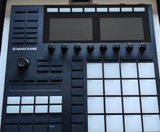 Native instruments Maschine MK3