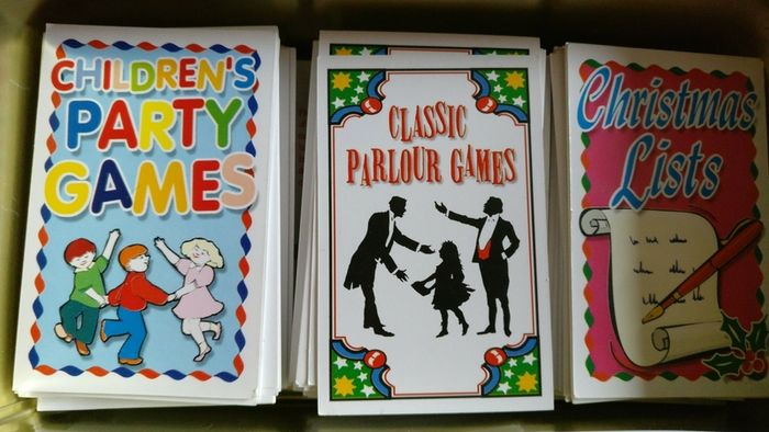 The Christmas game box, like new
