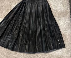 DKNY black leather effect long skirt (8)
