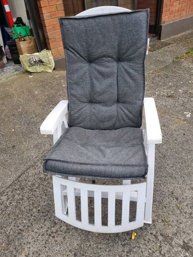 Love garden recliner chair