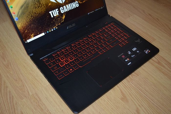 Asus TUF Gaming Laptop, SSD, Full HD + Microsoft Office