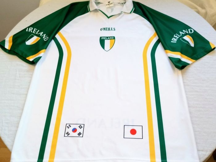 Rare Republic Of Ireland Soccer / GAA Crossover 2002 Japan/Korea World Cup Memorabilia O'Neills Jersey Size L Adults