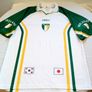 Rare Republic Of Ireland Soccer / GAA Crossover 2002 Japan/Korea World Cup Memorabilia O'Neills Jersey Size L Adults Image 2