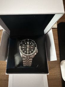 Seiko 5 GMT SSK001K1 "Black Grape"