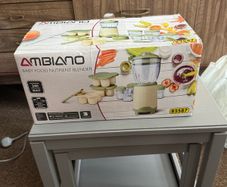 Baby food nutrient  blender - new in box