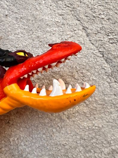 How To Train Your Dragon HookFang Dragon Blaster Action Figure 35 cm. Damaged Head Used Please see photos
