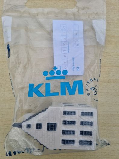 KLM Delft Blue miniature house