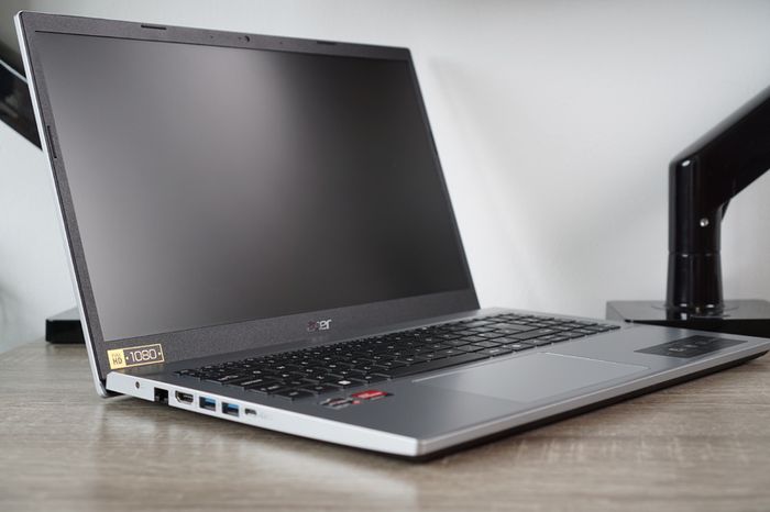 Acer Aspire Go 15 | Ryzen 5 7430U | 16GB | 512GB