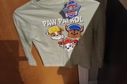Boys  Paw Patrol  Long Sleeved Top.  Age 5-6 years.   B.N.W.T