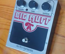 Electro-Harmonix Big Muff Pi - Excellent Condition