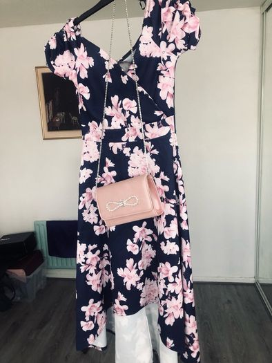 Size 8 dress n bag from Quiz