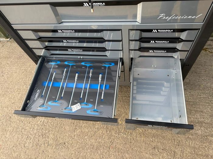 Manarola 12 Drawer Tool Box - Fully Loaded With Tools
