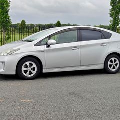 2013 Toyota Prius 1.8 Hybrid - Priced to Sell