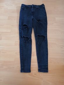 Black Ripped Jeans