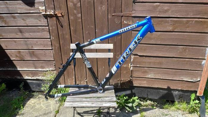 2004 Trek 8000 frame