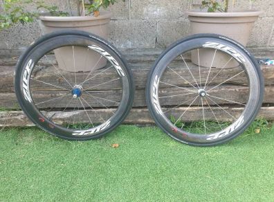 carbon wheelset campagnolo