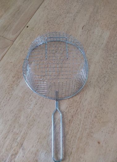 frying basket / collander