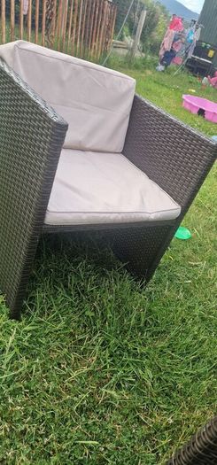 Rattan glass top table and 4 chairs