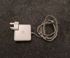 Apple 60W Magsafe Charger (A1184)