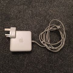 Apple 60W Magsafe Charger (A1184)