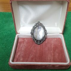 Vintage Brooch