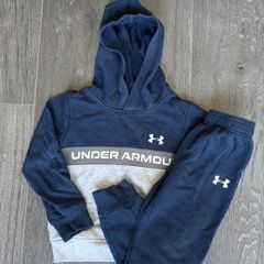 Boys under armour tracksuit 4-5