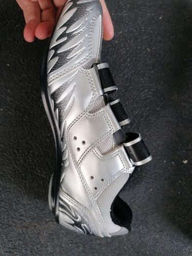 Exustar Cycling Shoes Size 40 / 6