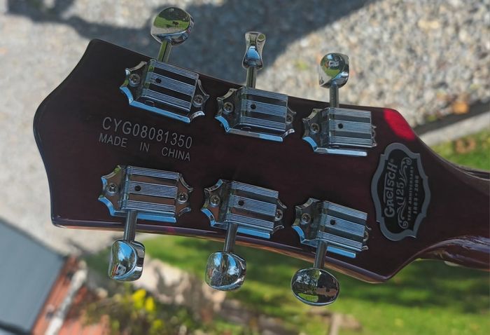 Gretsch electric guitar, case, fully working,  D18