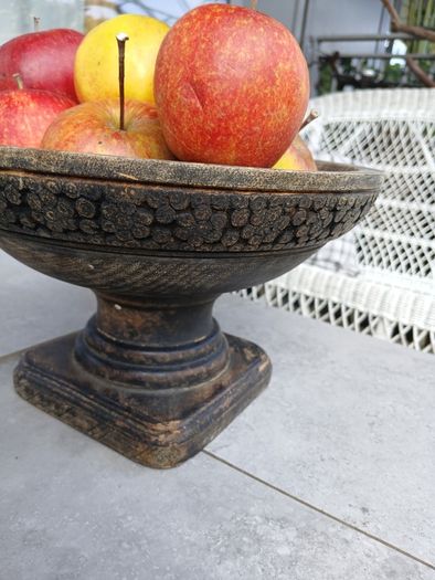 Wooden bowl carved for fruit, flowers