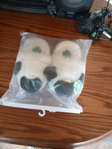 slippers