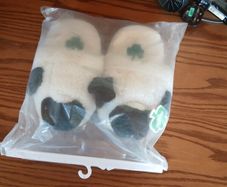 slippers