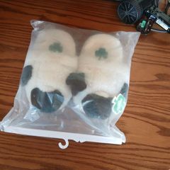 slippers