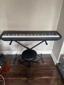 Yamaha Keyboard P35