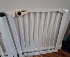 baby stair gate