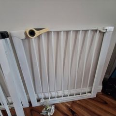 baby stair gate