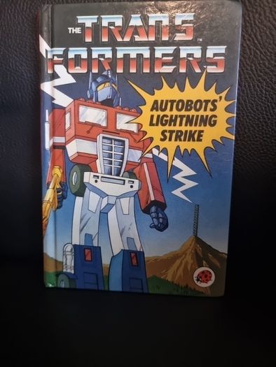 Autobots' Lightning Strike (The Transformers)