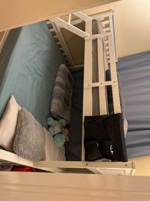 triple bed