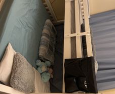 triple bed