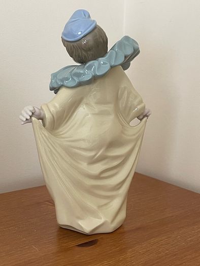 Nao Lladro