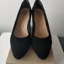 Clarks black heels size 5 Image 3