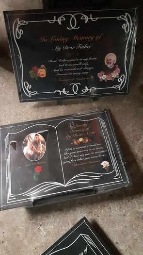 grave plaque s  20 15euro