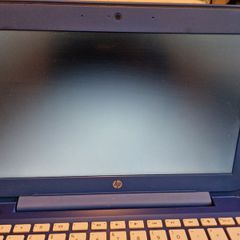 HP Stream, Blue, Windows 10, 32GB EMC, 2 Keys Missing, being sold for parts or repair