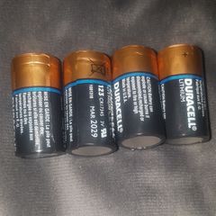 Duracell CR123a 16340 battery 5 each 2 for 9, 4 for 15