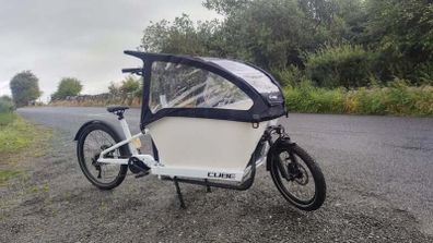 Cube Cargo Dual Hybrid 1000 Electric Cargo Bike