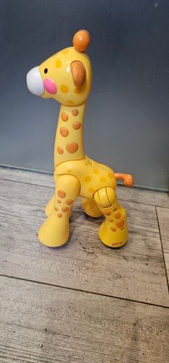 Fisherprice Click Joint Wildife Giraffe Sensory Textured Feet Moving Neck Head