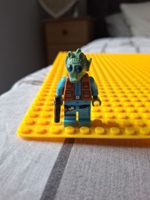 Lego star wars minifigure Greedo smart brick