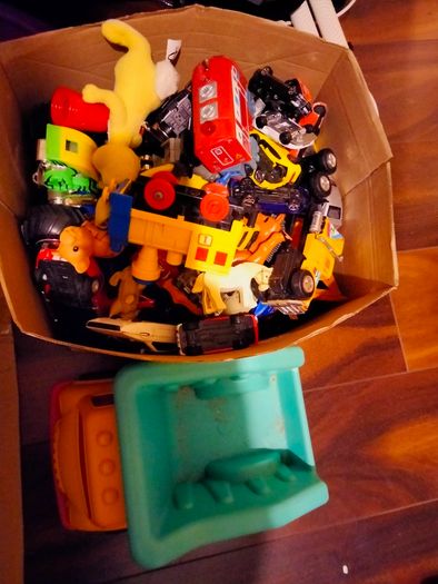 Free toys