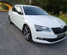 2018 Skoda Superb sportline.